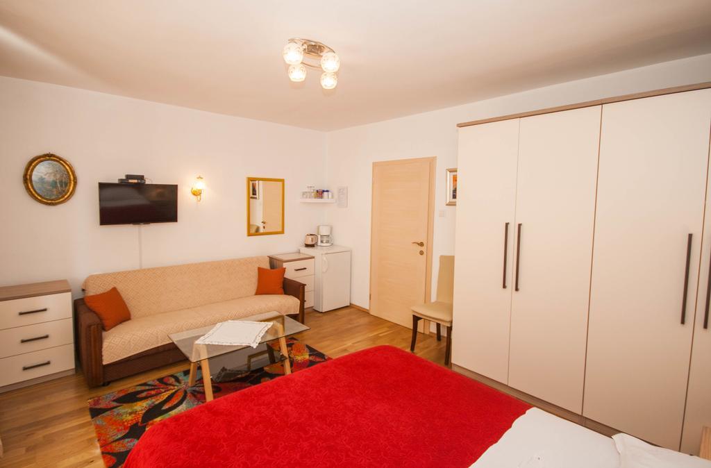 Rooms Nadica Baška Eksteriør billede